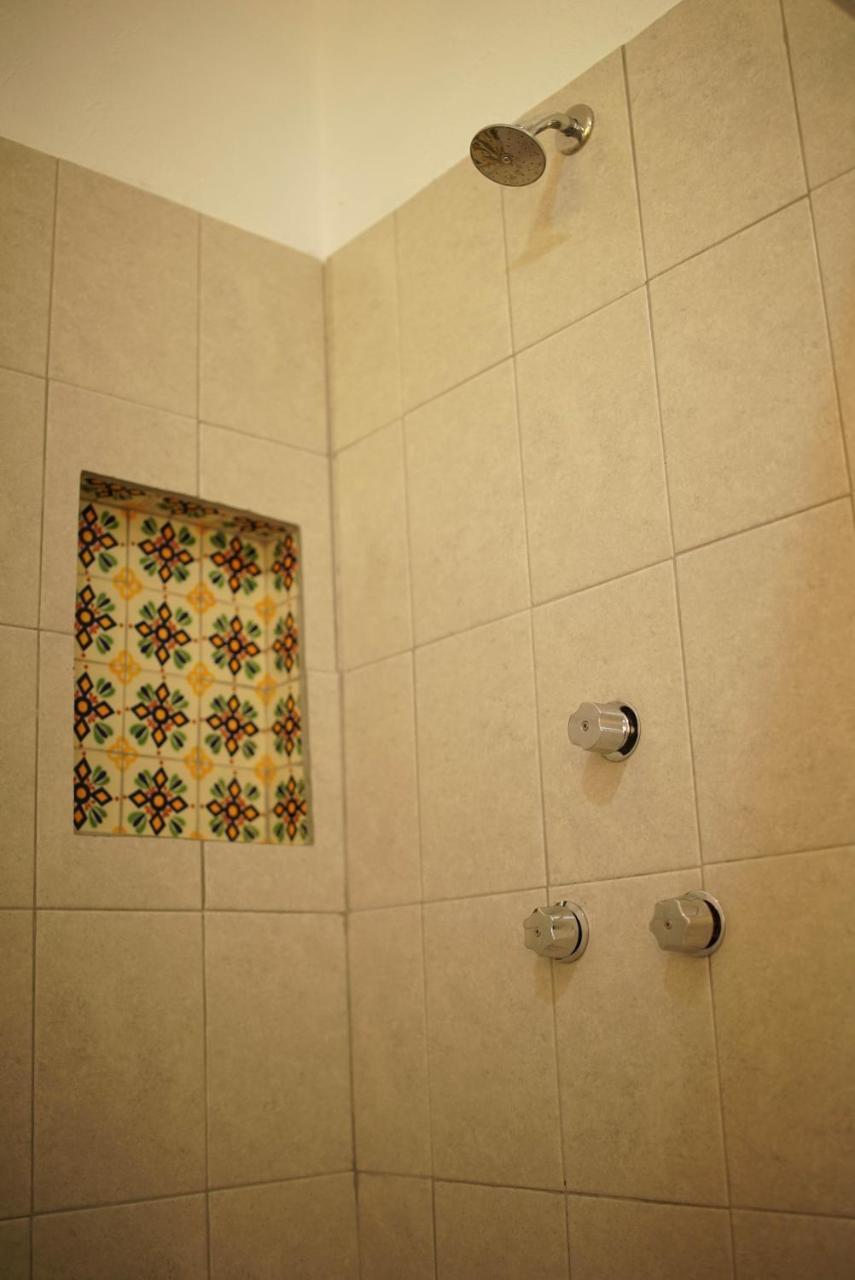 Hostal Tlaquepaque מראה חיצוני תמונה