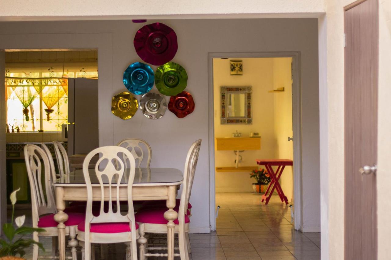 Hostal Tlaquepaque מראה חיצוני תמונה